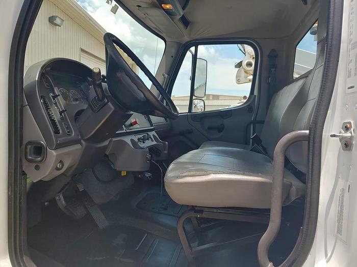 Used Altec AM55-MH, Over-Center Material Handling Bucket Truck rear mounted on 2017 Freightliner M2 106 - PF3147