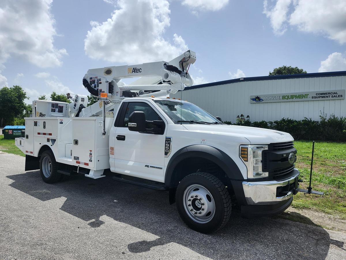 Used Altec AT41M 46ft Insulated Bucket Boom on 2019 F550 4x4 Reg Cab Utility Truck - K25421