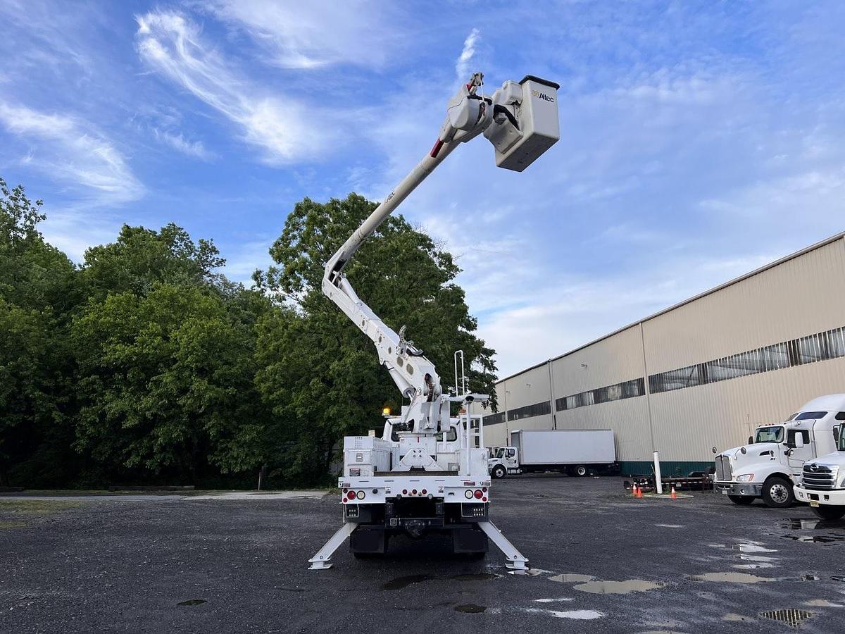 Used Altec AA55-MH 60ft Bucket Boom on 2015 Freightliner M2-106 Reg Cab Utility Truck - RA2157