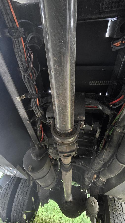 Used Altec T40P Cable Placer on 2023 Freightliner M2-106 - MG4199