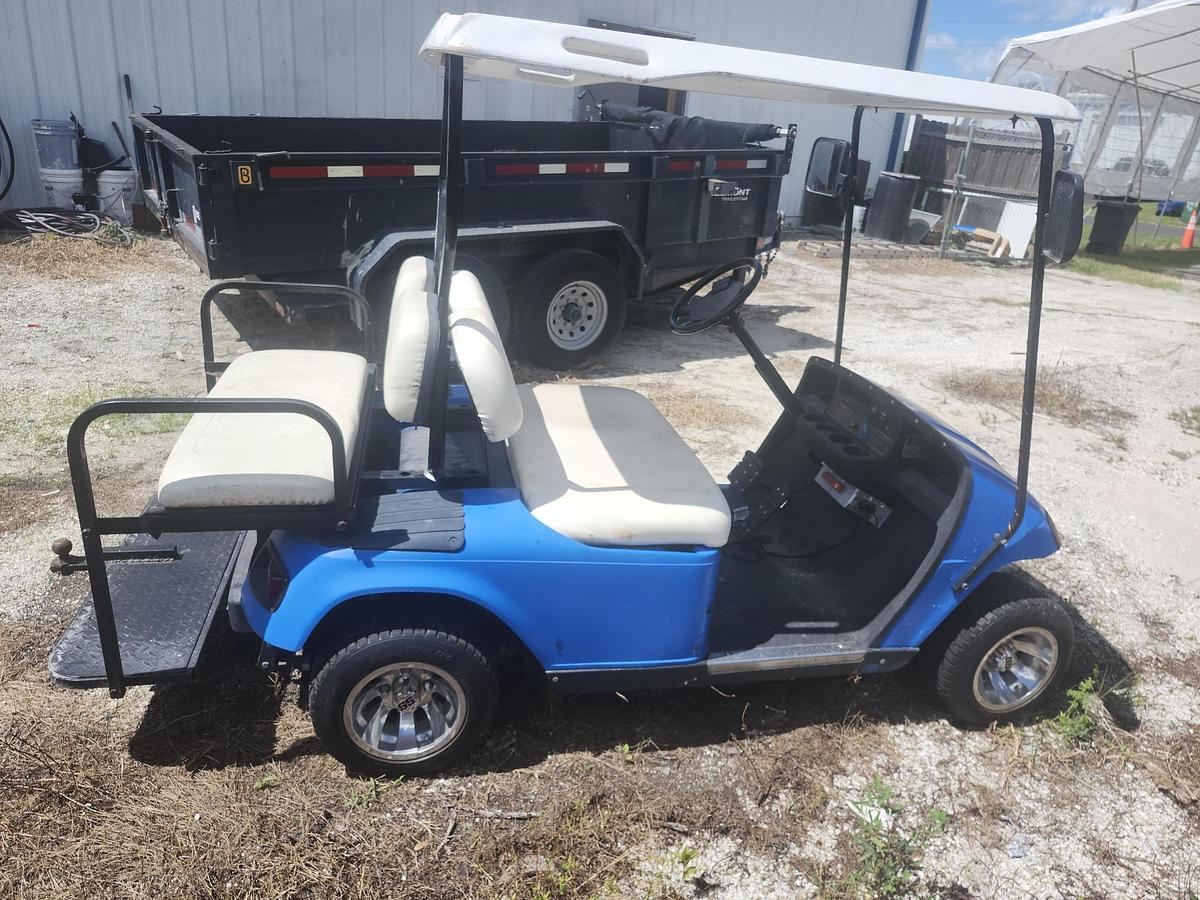 Used Golf Cart E-Z-GO - 27647