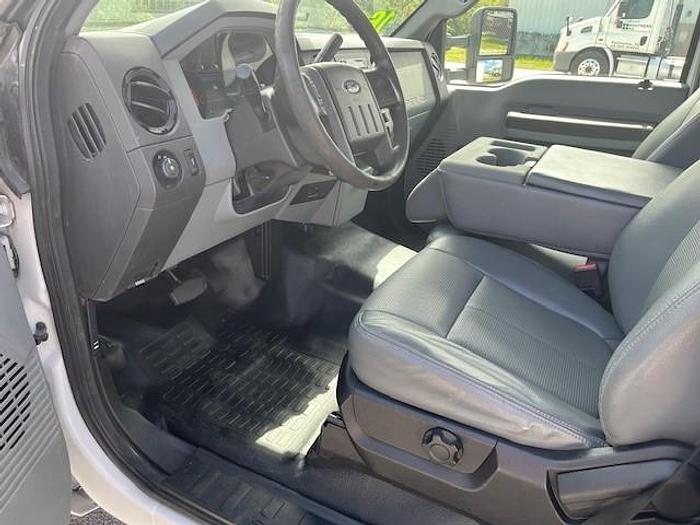 Used Altec AT40G 45ft Bucket Boom on 2016 Ford F550 Reg Cab Utility Truck - C57068