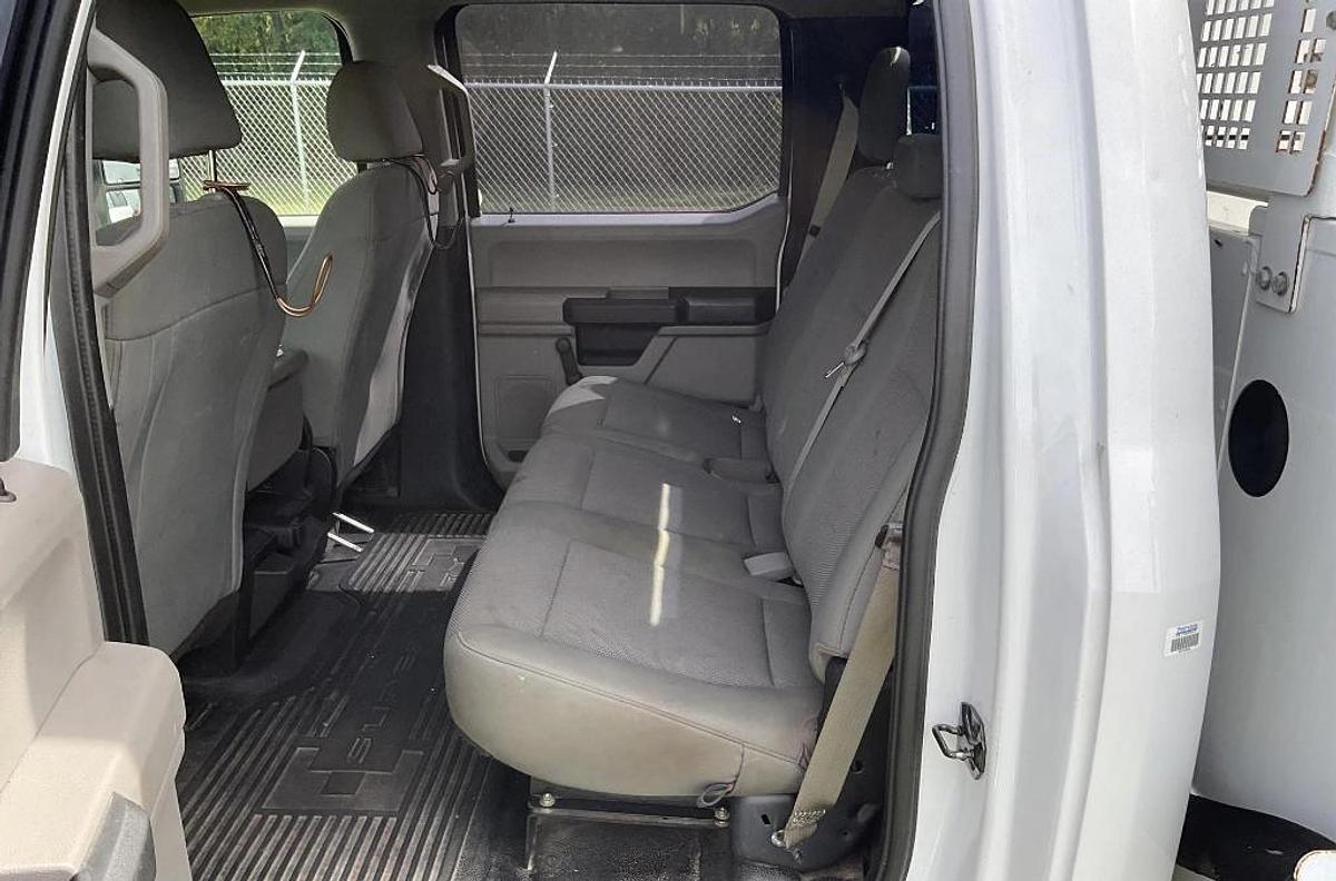 Used Altec AT41M Bucket Boom on 2019 Ford F550 4x4 Crew-Cab Bucket Truck - 96965