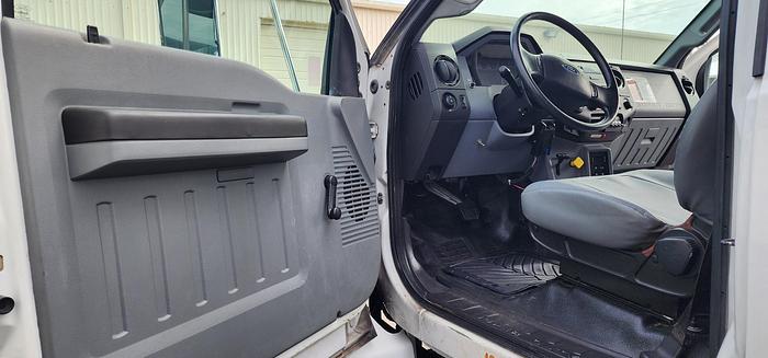 Used Altec AA55 60ft Bucket Boom on 2015 Ford F-750 4x2 Reg Cab Utility Truck - 44765