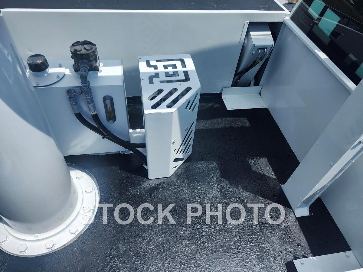 Used Altec AT48MH Bucket Truck on a 2019 Ford F550 4x4 Regular Cab Utility Truck - 15660