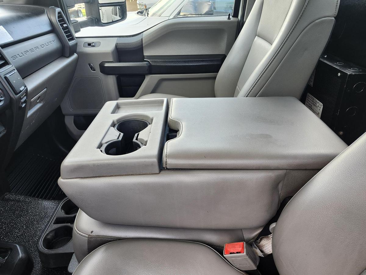 Used 2019 Altec AT48M Bucket Boom on a 2019 Ford F550 4x4 Regular Cab Utility Truck - P10412