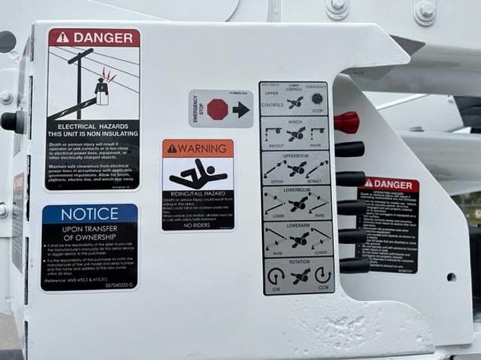 Used Altec AT40M 45ft Bucket Boom on 2012 Ford F550 4x4 Reg Cab Utility Truck - C11105
