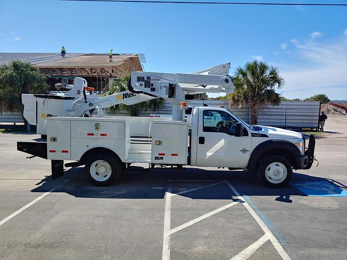 Used Altec AT40-MH 45ft Bucket Boom on 2015 Ford F550 Reg Cab Utility Truck - 65760