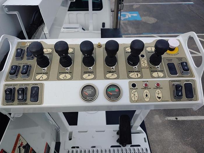 Used Altec DM47BTR Digger Derrick on 2015 Freightliner M2 106 4x4 Reg Cab Utility Truck - Y6699