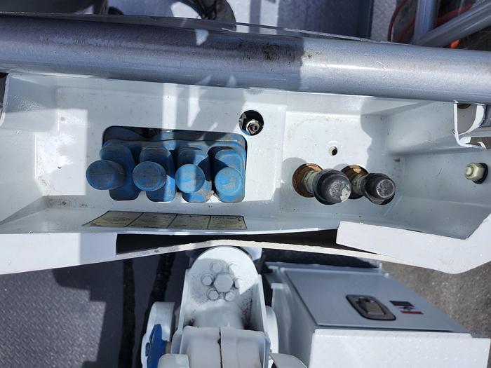 Used Altec AT40S 45ft WH Sign Truck 2 man Basket with Jib on 2016 Ford F550 - 01646