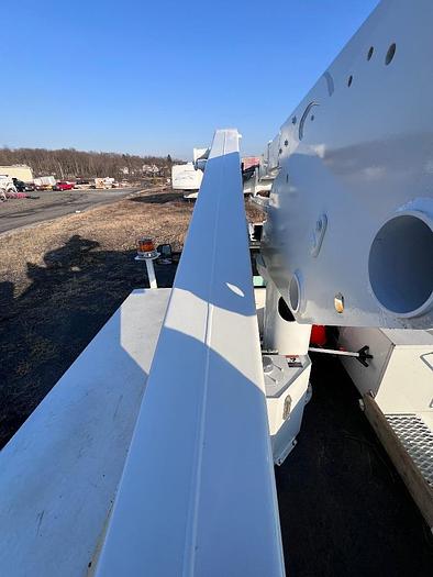 Used Altec AT41M Bucket Boom on 2019 Ford F550 4x4 Reg Cab Utility Truck - M03357