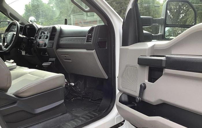 Used Altec AT41M 2018 Ford F550 Reg Cab Utility Truck - 99942