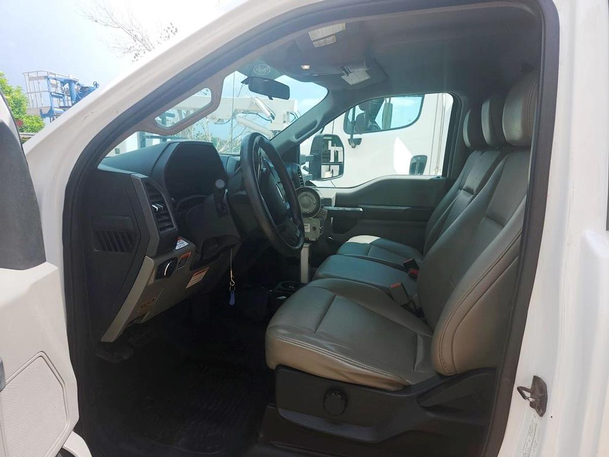 Used Altec AT235P Cable Placer on 2017 Ford F550 Utility Truck - 91911