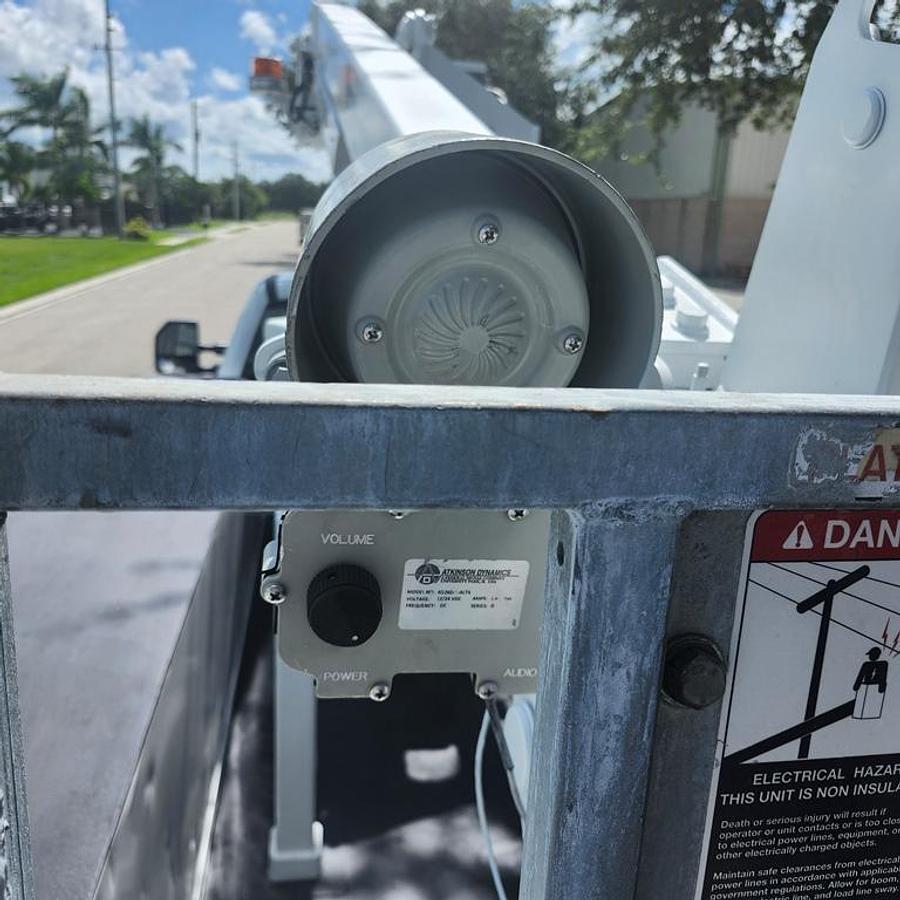 Used Altec AT235P Cable Placer on 2017 Ford F550 Utility Truck - 91911