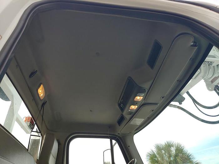 Used Altec DM47BTR Digger Derrick on 2015 Freightliner M2 106 4x4 Reg Cab Utility Truck - Y6699