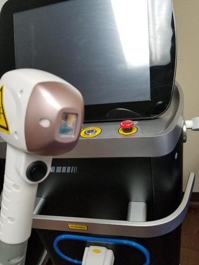 Used 2021 Venus Medical Solutions Diode 808