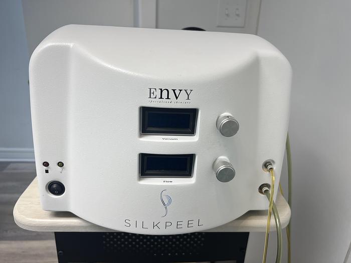 Used Envy Silkpeel