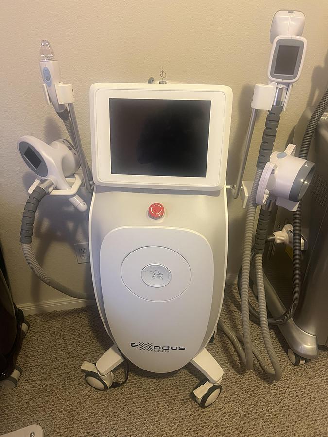 Used 2022 Exo V Shape lll