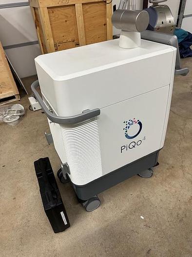 Used Piqo 4 Tattoo Removal Laser
