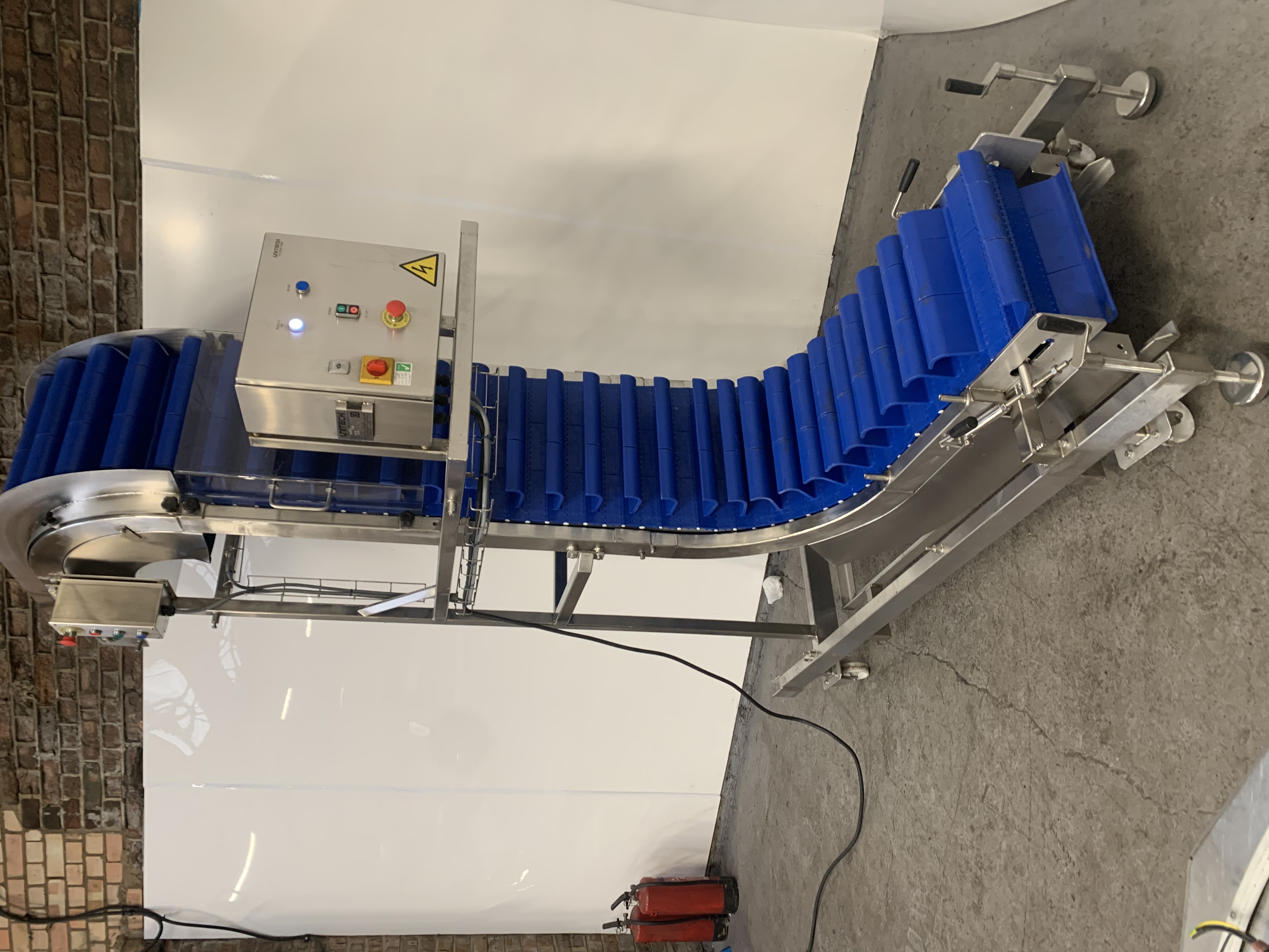Used 2018 Unitech Feed conveyor