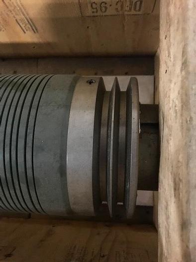 Used BOWED ROLL 7" (179MM) DIA. X 123" (3.12M) FACE