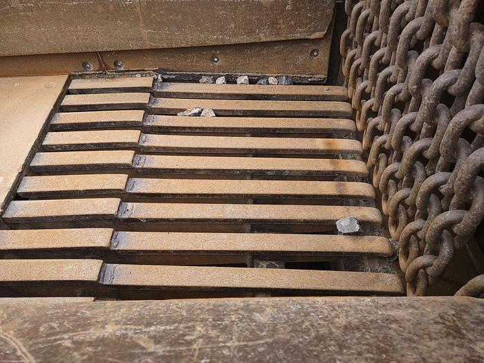 Used Screen Machine  4043TR/ impact crusher