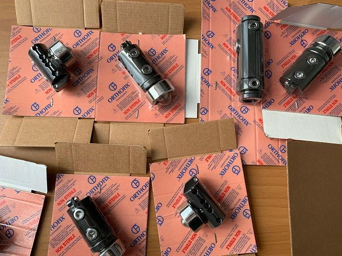 Orthofix Modules + over 170x accessories : screw , Body Locking nut etc , NEW / NEW