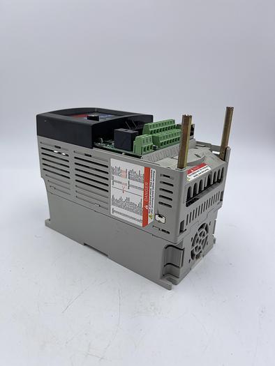 Used ALLEN-BRADLEY 22B-D4P0N104 Ser A