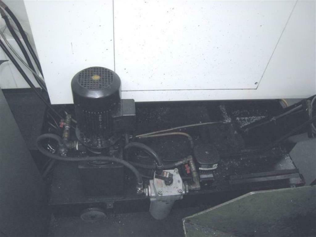 Gebruikt 2011 MAZAK VCS 530C