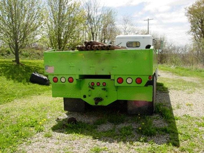 Used 1994 Freightliner 2000 Gallon Flat Bed Water Tank