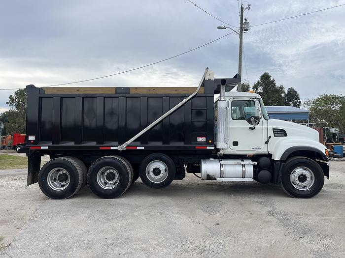Used 2007 Mack CV713 Granite #5603