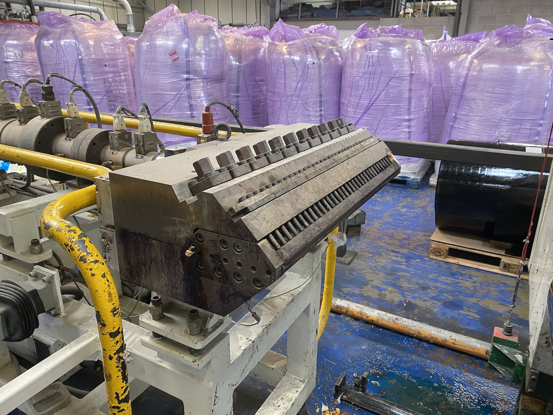Refurbished 1995 Battenfeld Gloenco Extrusion Line