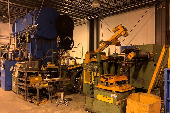 Used 600 ton Niagara 120"x48" Used Stamping Press