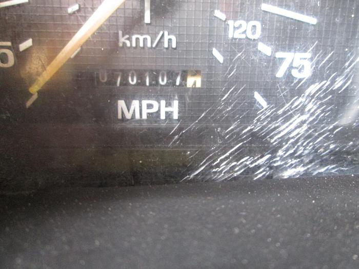 Used 1988 Ford F800 Spray Truck