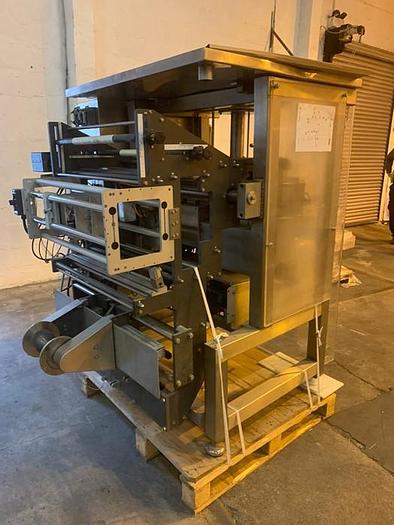 Used VERTICAL FORM FILL SEAL MACHINE