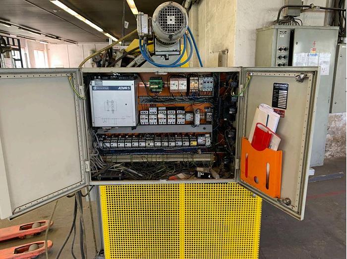 Gebraucht 1988 Krafft Göbel Fassonleimer + Displaypresse