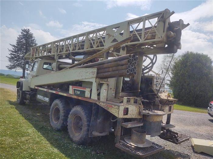 Used 1991 Ingersoll-Rand T3W Drill Rig
