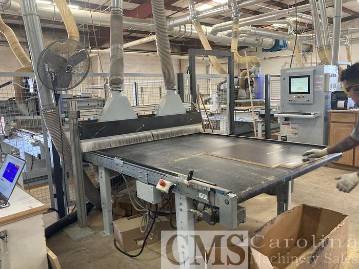 Used 2013 Weeke Vantech 510 with Loading & Offload