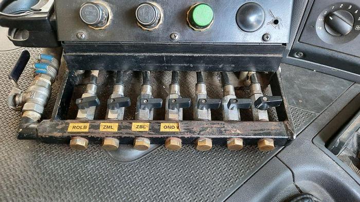 Gebruikt 2007 Scania P270 + Beam S8000