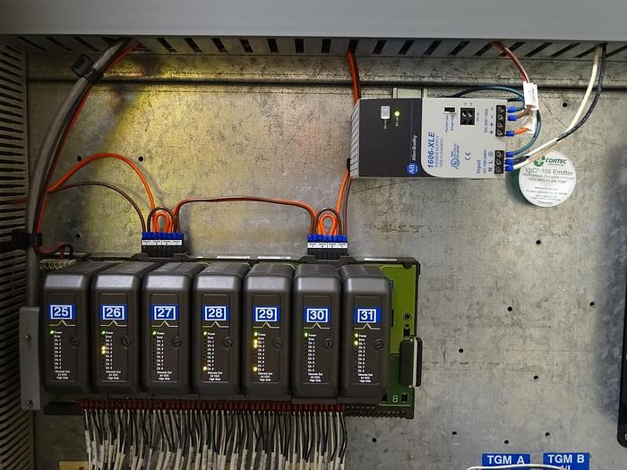 Used FISHER-ROSEMOUNT DELTA V POWER SUPPLY SYSTEM AND COMPONENTS