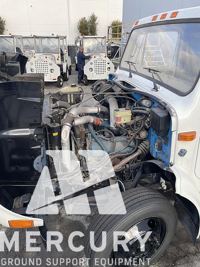 Refurbished 1995 International 4700 Utility Truck