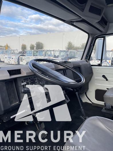 Refurbished 1995 International 4700 Utility Truck