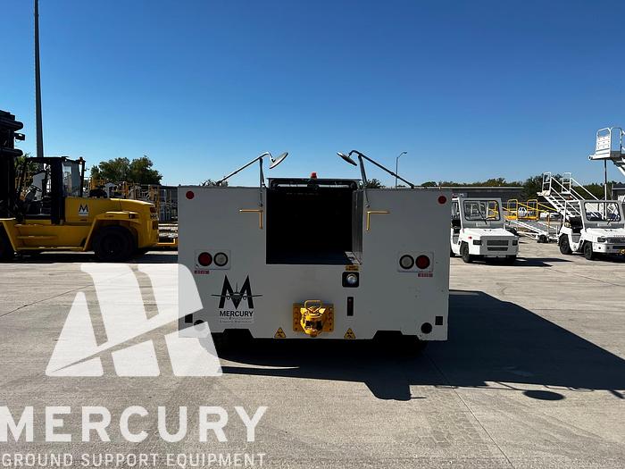 Used 1995 JBT FMC B1000 Aircraft Pushback Tractor
