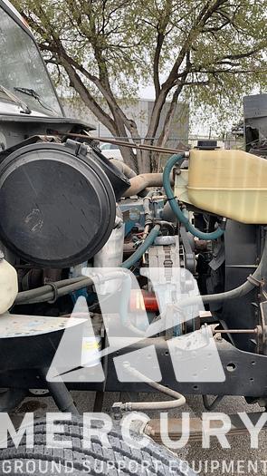 Used 1997 International / Veste Lav Truck