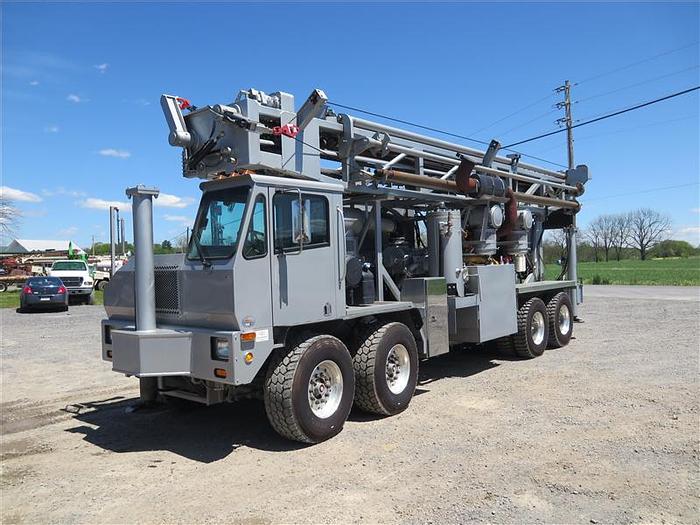 Refurbished Ingersoll-Rand T4W or T4W DH Drill Rig