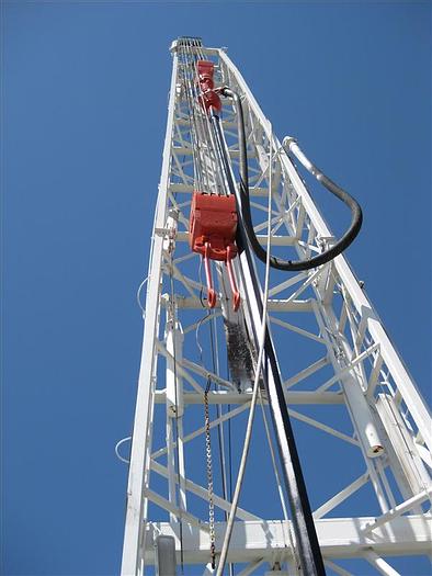 Used R-6 Double Drum Drawworks Rig