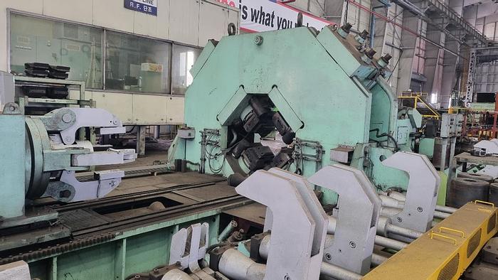 Used Radial Forging Machine BF350 Neagari, Japan