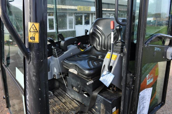 Used 2014 KUBOTA KX016-4