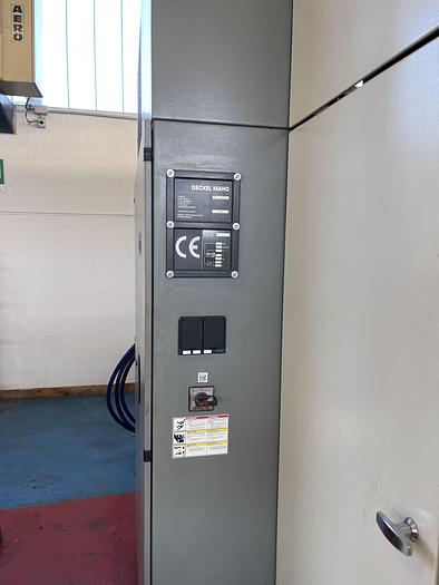 Installata Centro di Lavoro Verticale DECKEL MAHO DMF 220 Linear