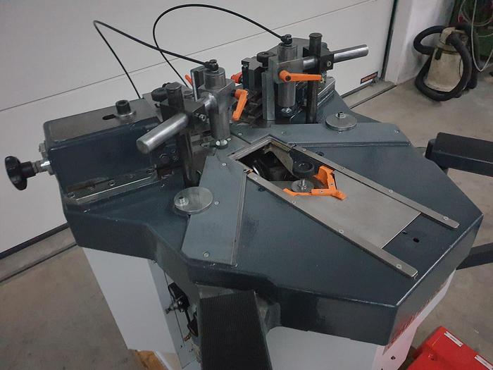 Gebraucht Eckverbindungspresse Elumatec EP 124